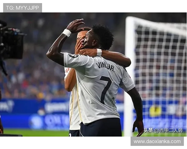 姆巴佩分享生活与比赛精彩瞬间展现轻松愉快的心情与状态 姆巴佩分享生活与比赛精彩瞬间展现轻松愉快的心情与状态